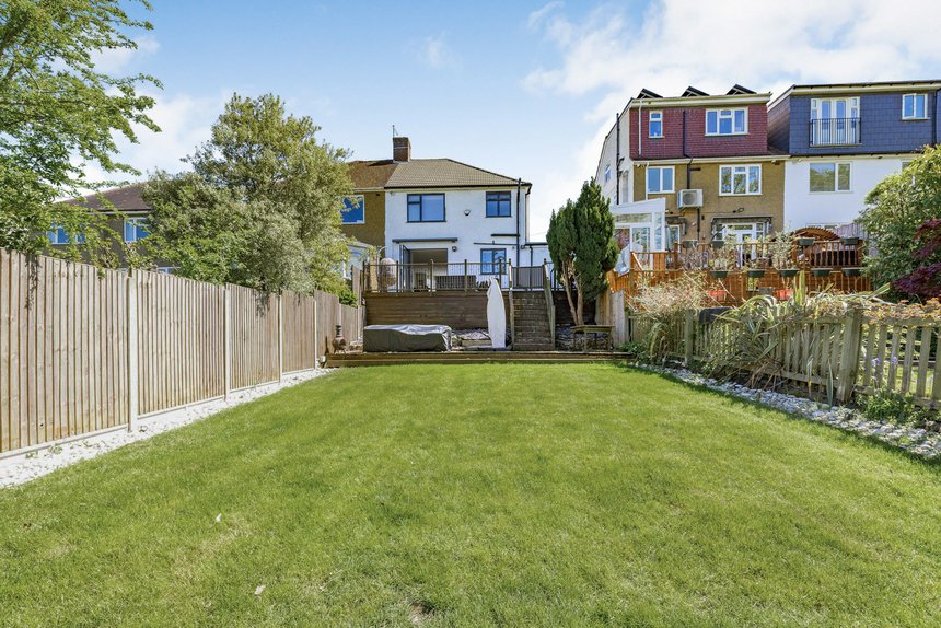 let agreed highland road london 69789 - Gibbs Gillespie