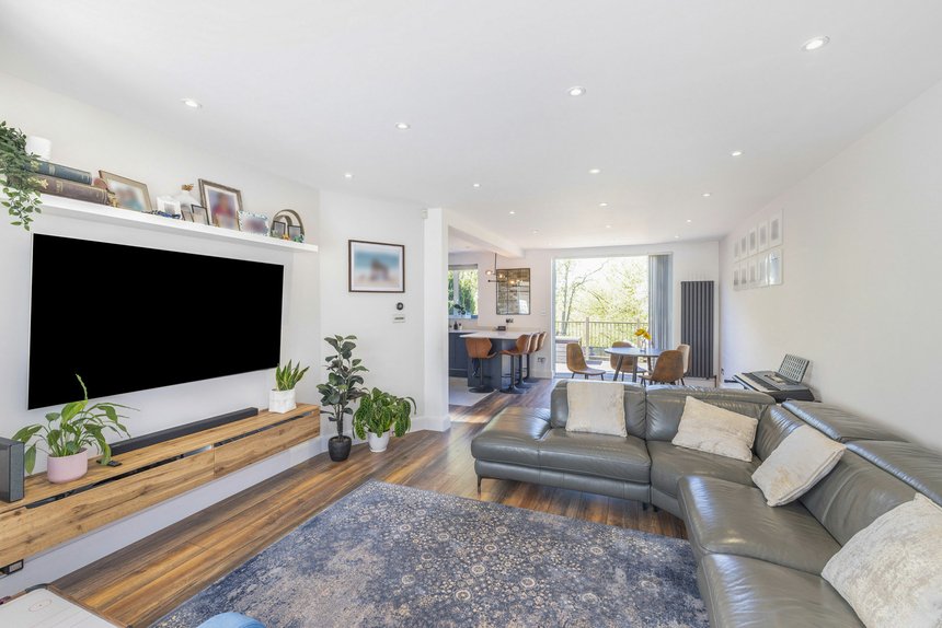 let agreed highland road london 69789 - Gibbs Gillespie