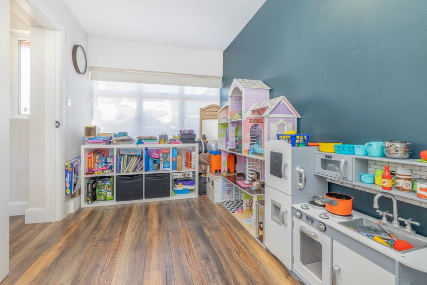let agreed highland road london 69789 - Gibbs Gillespie