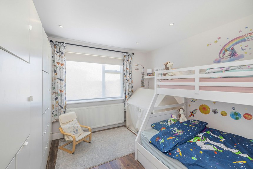 let agreed highland road london 69789 - Gibbs Gillespie