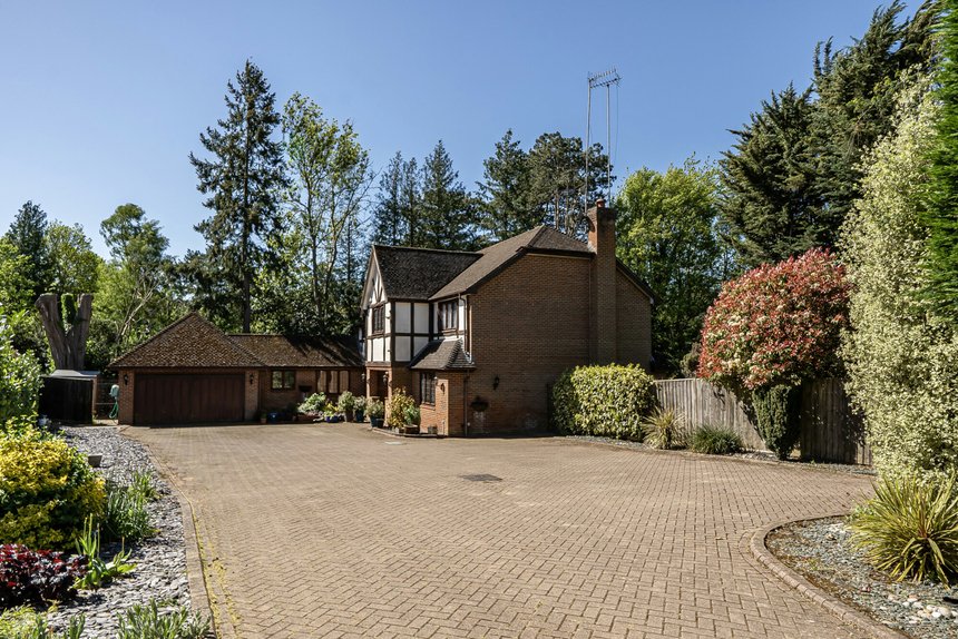 sold parkside road london 70121 - Gibbs Gillespie