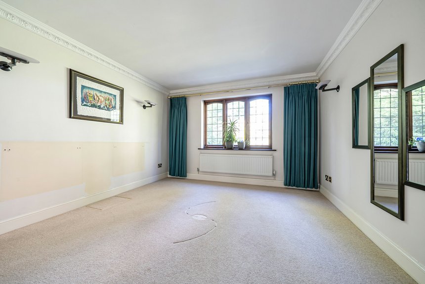 sold parkside road london 70121 - Gibbs Gillespie
