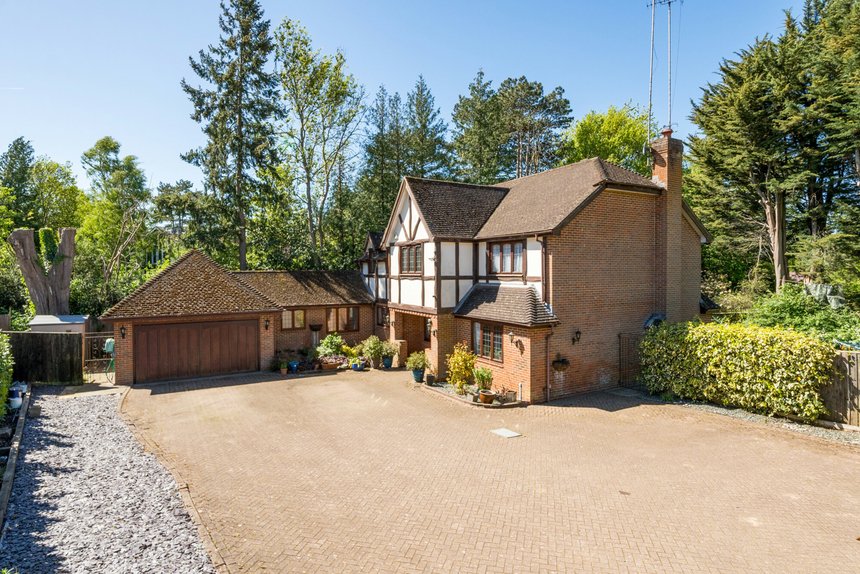 sold parkside road london 70121 - Gibbs Gillespie