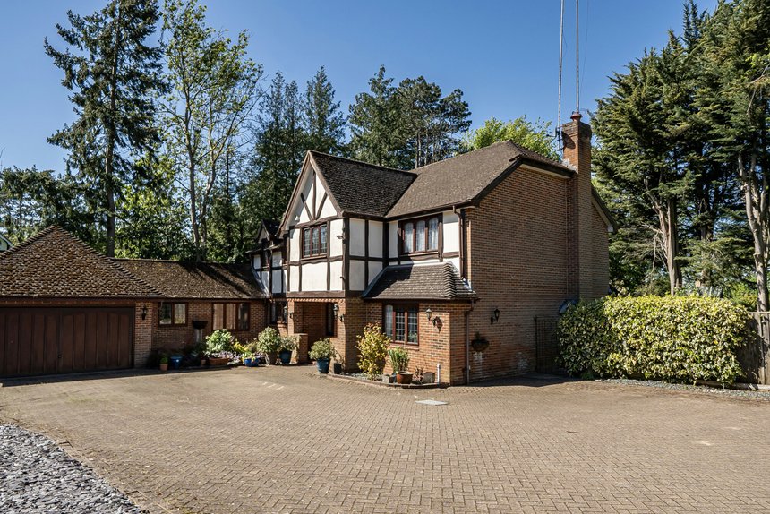 sold parkside road london 70121 - Gibbs Gillespie