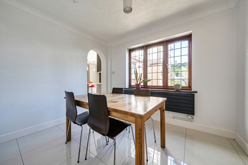sold parkside road london 70121 - Gibbs Gillespie