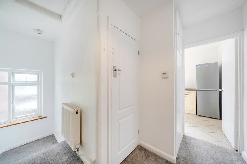 for sale fulham close london 70309 - Gibbs Gillespie