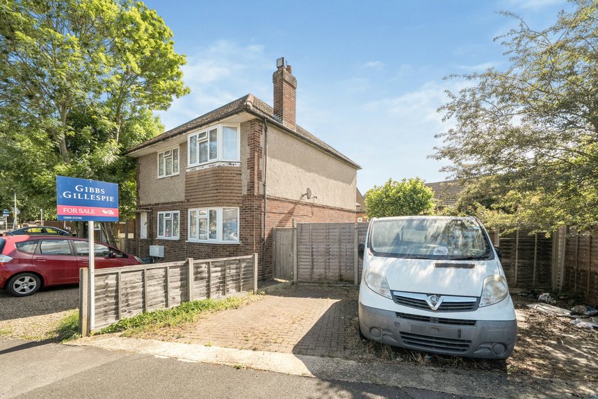 for sale fulham close london 70309 - Gibbs Gillespie