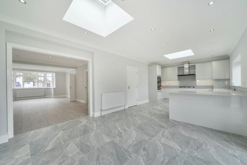 under offer the ridgeway london 70366 - Gibbs Gillespie