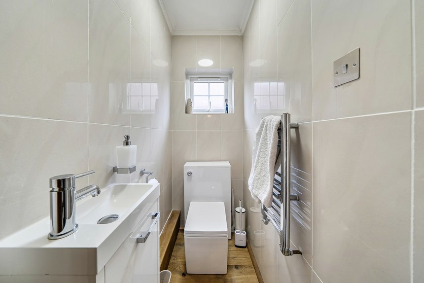for sale hamilton road london 70650 - Gibbs Gillespie
