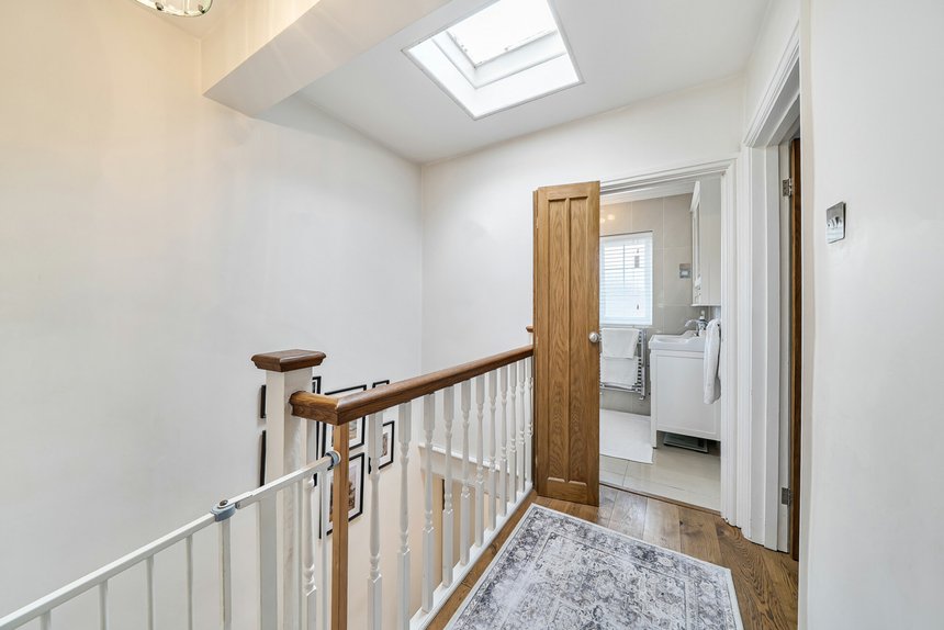 for sale hamilton road london 70650 - Gibbs Gillespie