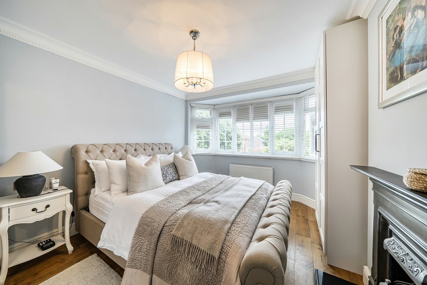for sale hamilton road london 70650 - Gibbs Gillespie