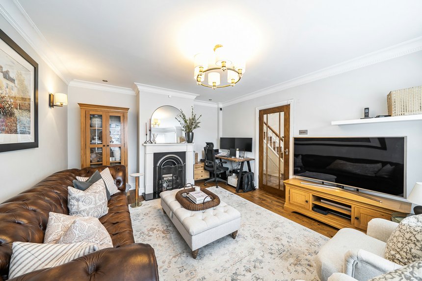 for sale hamilton road london 70650 - Gibbs Gillespie