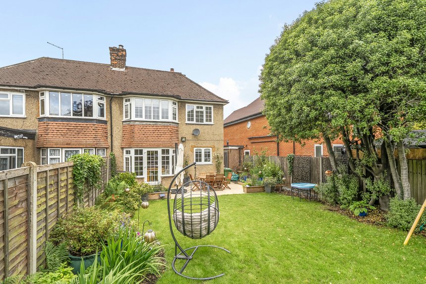 for sale hamilton road london 70650 - Gibbs Gillespie