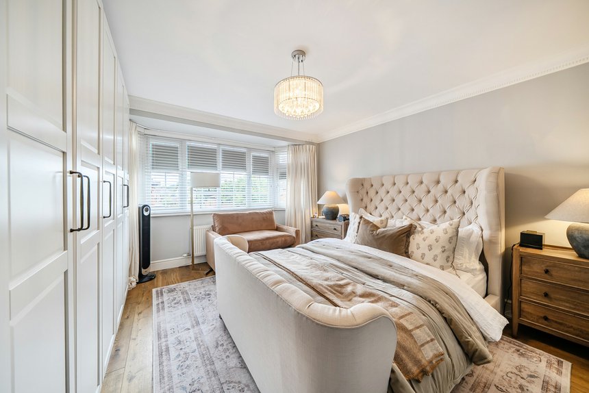 for sale hamilton road london 70650 - Gibbs Gillespie