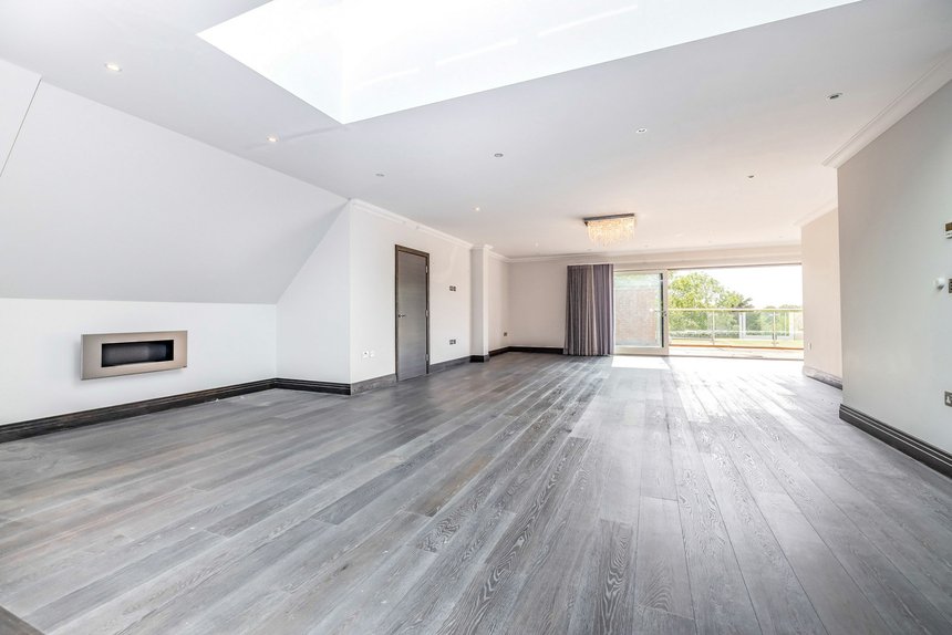 to let eastbury avenue london 70680 - Gibbs Gillespie