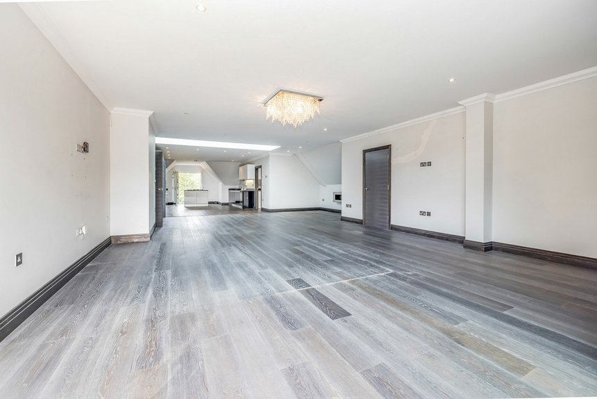 to let eastbury avenue london 70680 - Gibbs Gillespie
