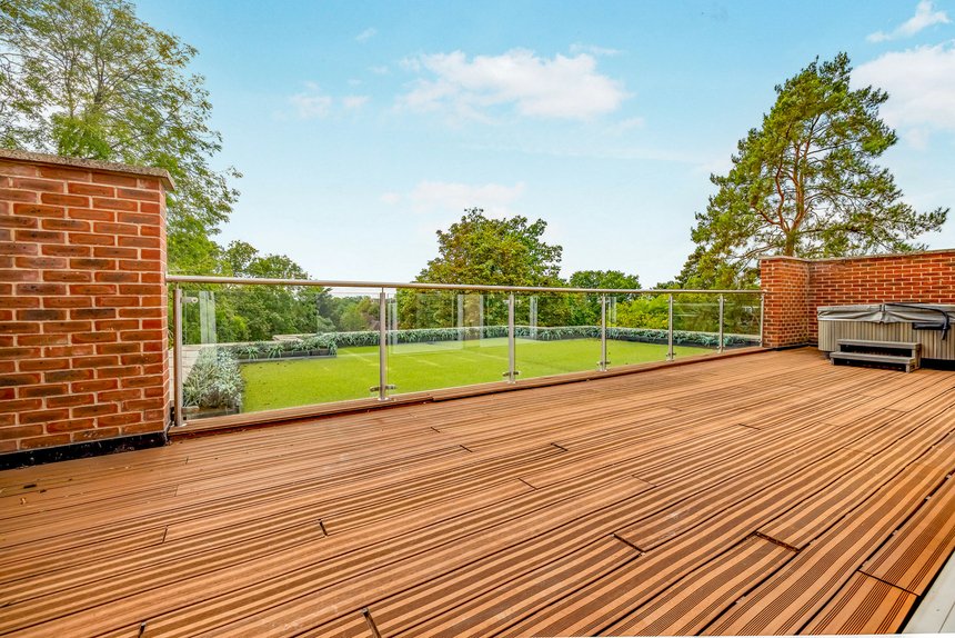 to let eastbury avenue london 70680 - Gibbs Gillespie