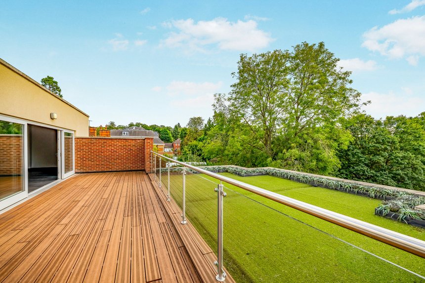 to let eastbury avenue london 70680 - Gibbs Gillespie