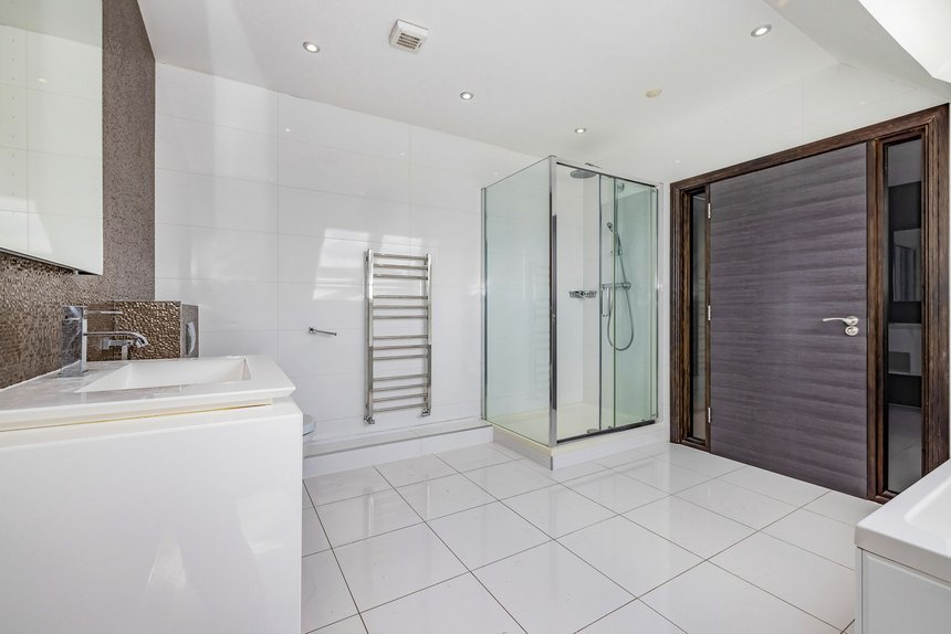 to let eastbury avenue london 70680 - Gibbs Gillespie