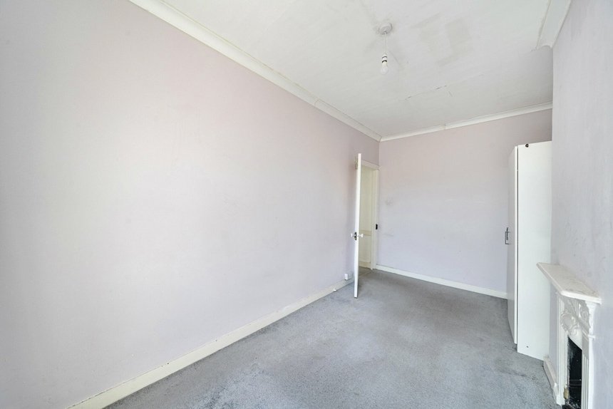 let vaughan road london 70708 - Gibbs Gillespie