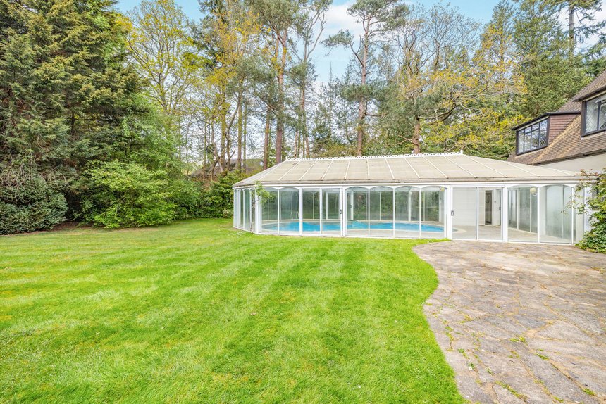 let agreed woodside walk london 70763 - Gibbs Gillespie