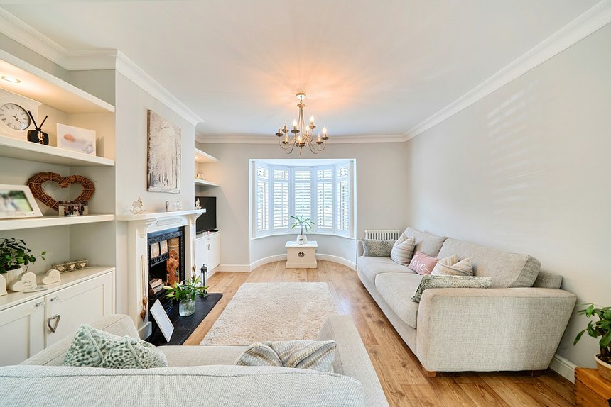 for sale moorcroft lane london 70794 - Gibbs Gillespie