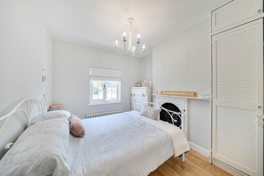 for sale moorcroft lane london 70794 - Gibbs Gillespie
