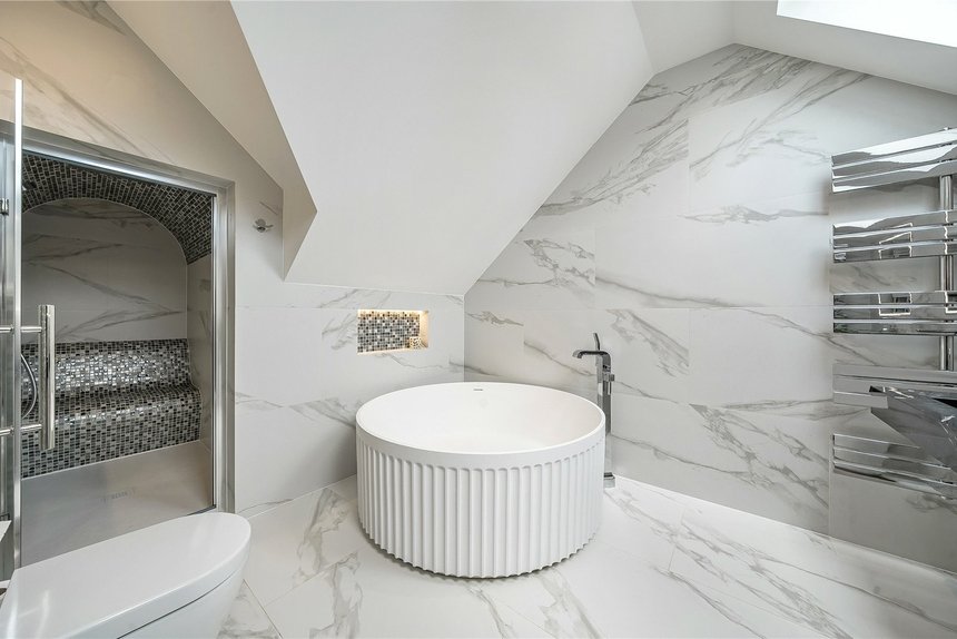 for sale chalfont park london 70809 - Gibbs Gillespie