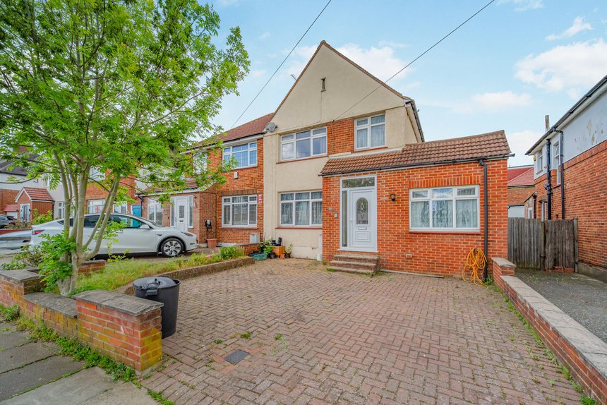 to let woodlands avenue london 70883 - Gibbs Gillespie