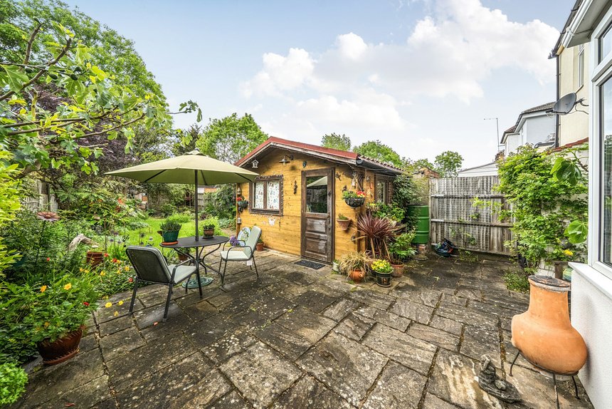 for sale hindes road london 71236 - Gibbs Gillespie