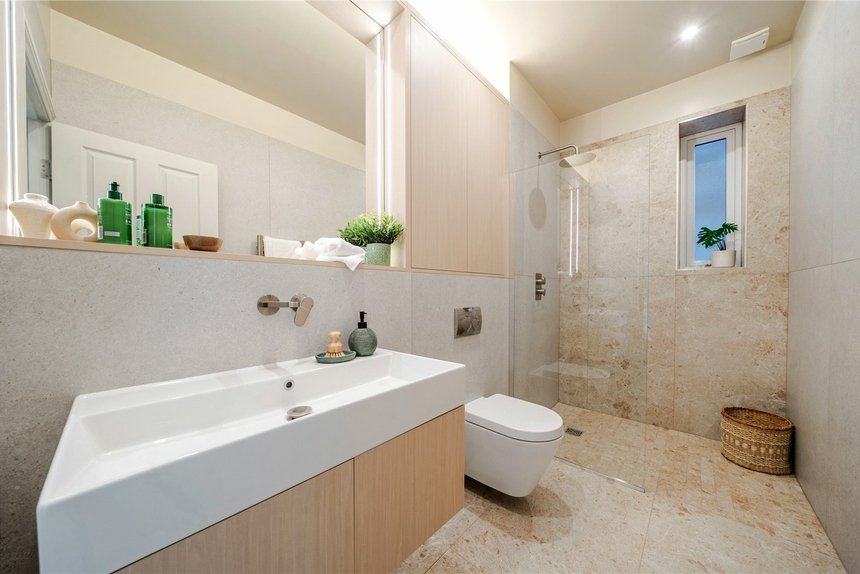 under offer broughton road london 71922 - Gibbs Gillespie