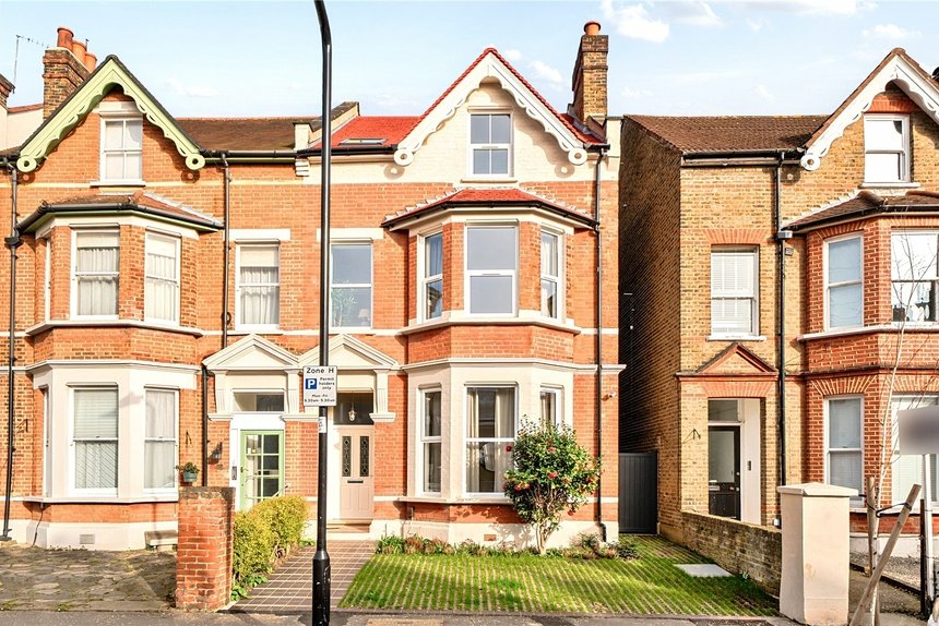 under offer broughton road london 71922 - Gibbs Gillespie