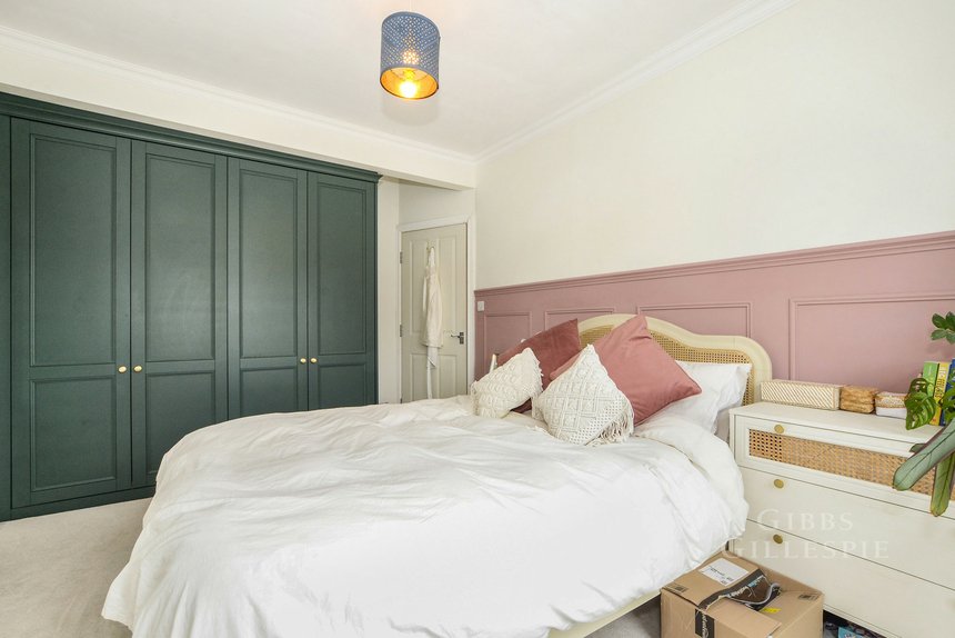 let agreed merivale road london 72010 - Gibbs Gillespie