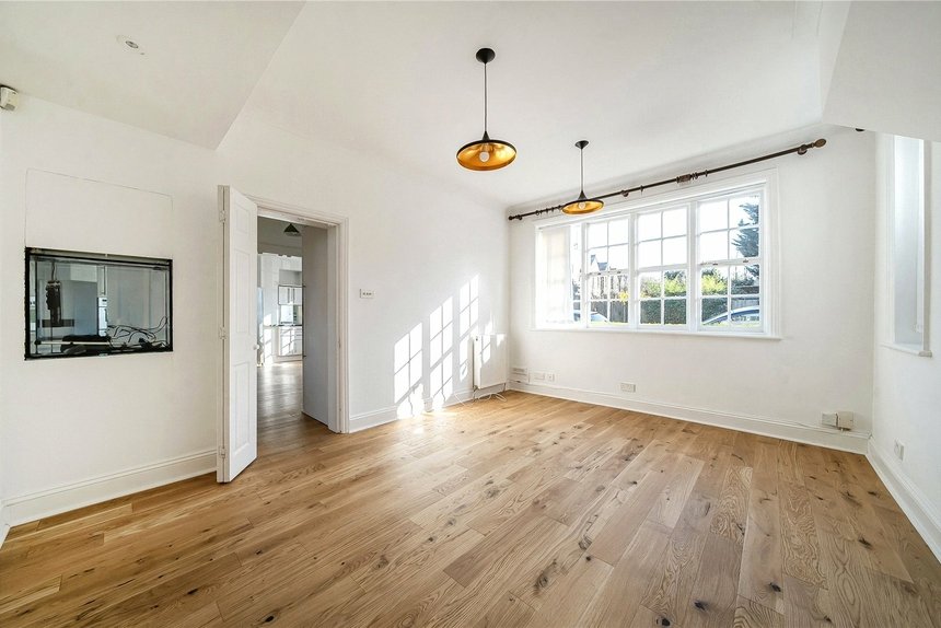 to let pitshanger lane london 72311 - Gibbs Gillespie