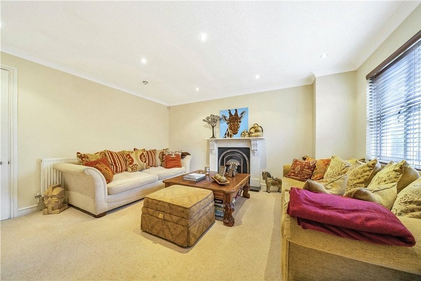 for sale wilder close london 72555 - Gibbs Gillespie