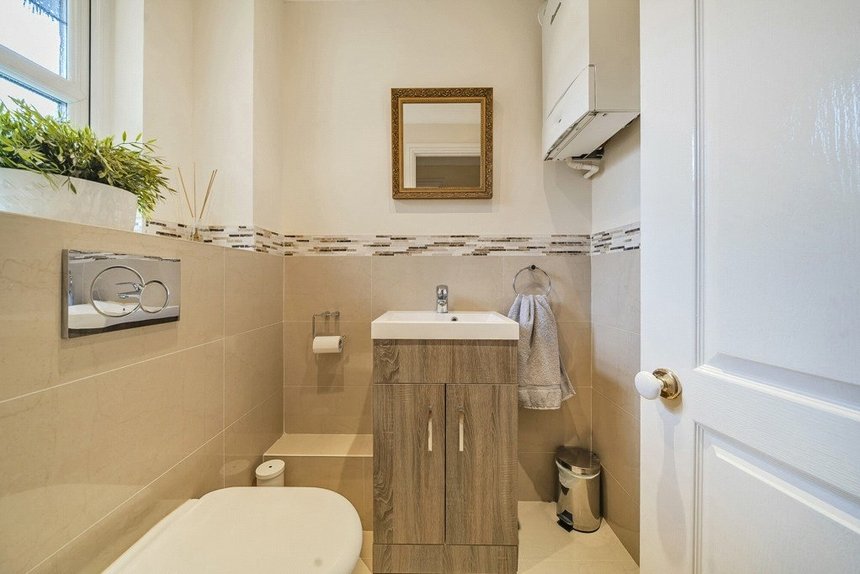 for sale wilder close london 72555 - Gibbs Gillespie