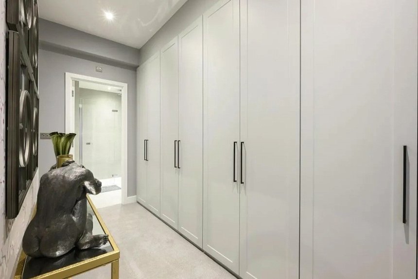 for sale millside grange london 72574 - Gibbs Gillespie