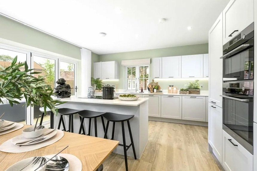 for sale millside grange london 72574 - Gibbs Gillespie