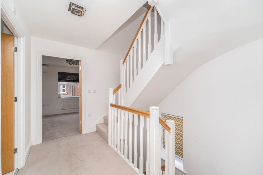 to let truesdales london 72598 - Gibbs Gillespie