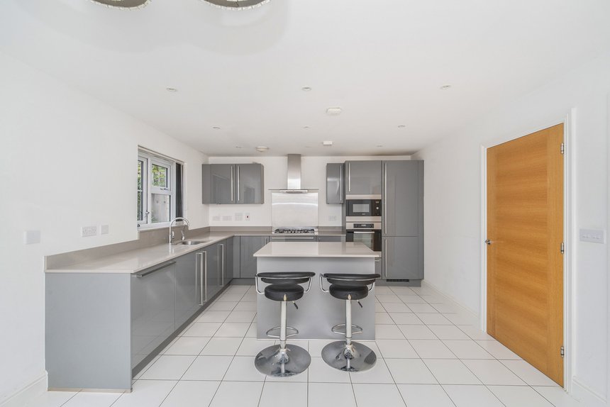 to let truesdales london 72598 - Gibbs Gillespie