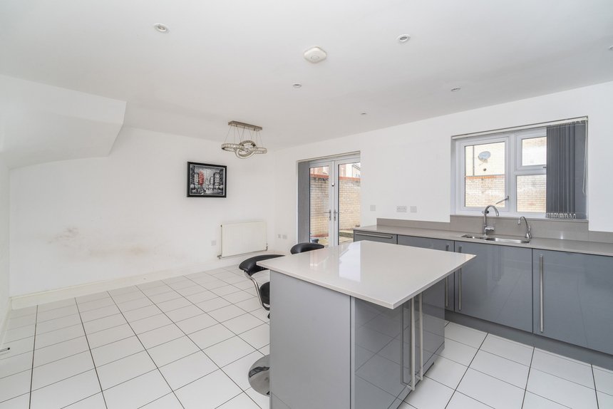 to let truesdales london 72598 - Gibbs Gillespie