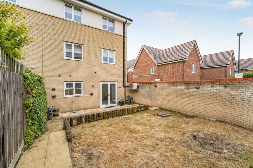 to let truesdales london 72598 - Gibbs Gillespie