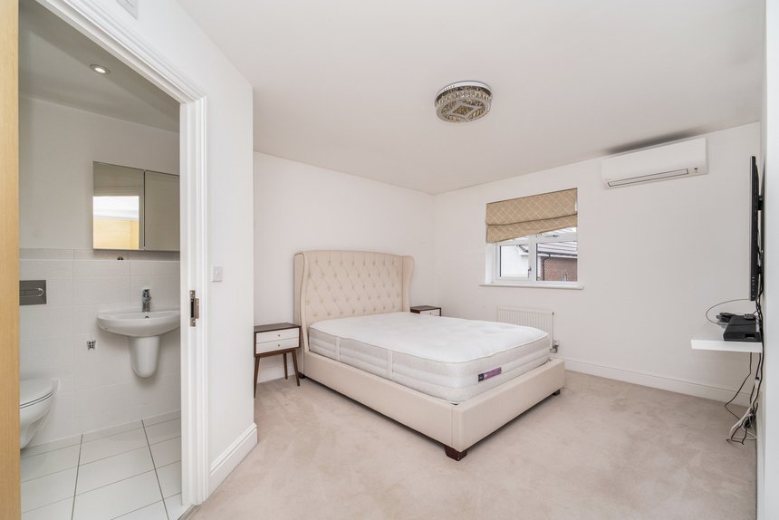 to let truesdales london 72598 - Gibbs Gillespie