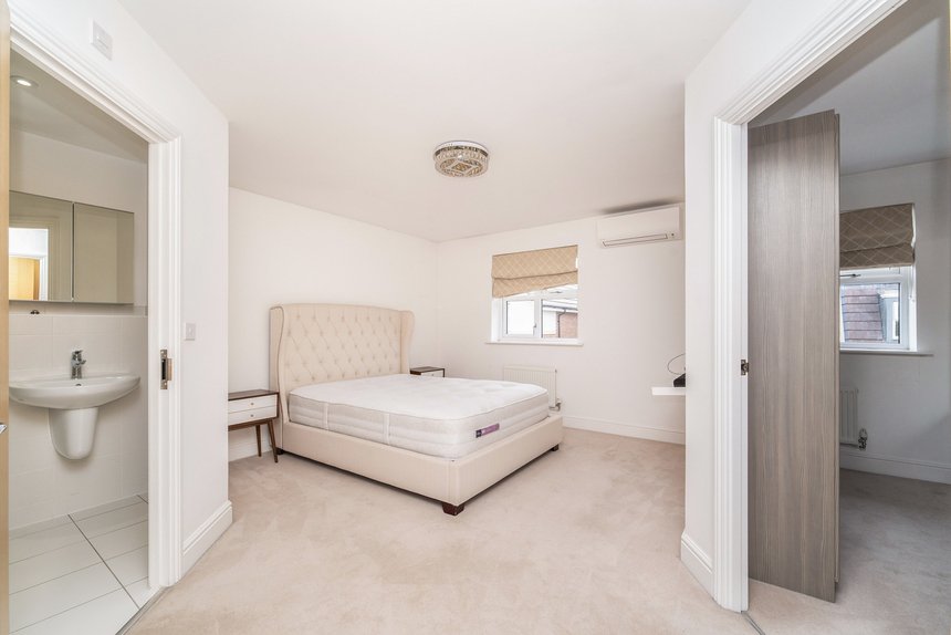 to let truesdales london 72598 - Gibbs Gillespie