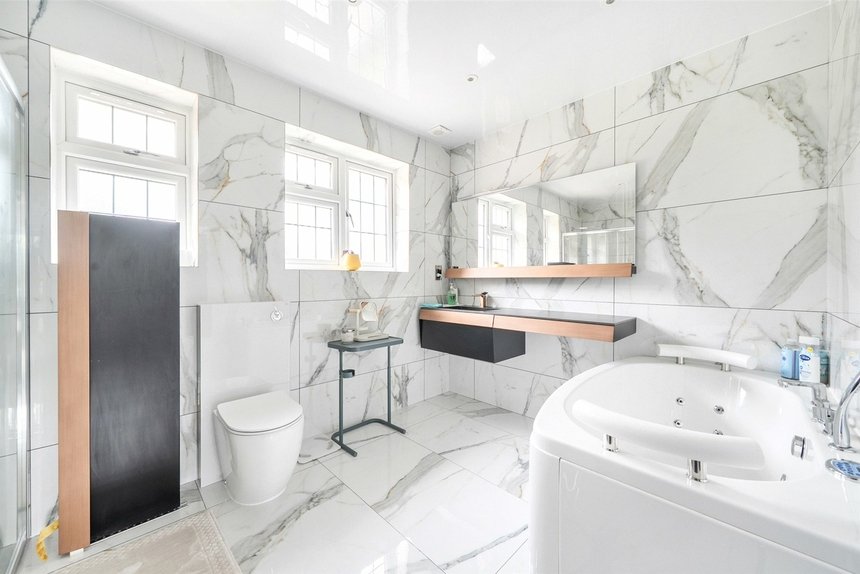 for sale wolsey road london 72718 - Gibbs Gillespie