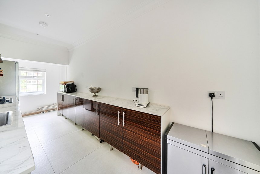for sale wolsey road london 72718 - Gibbs Gillespie