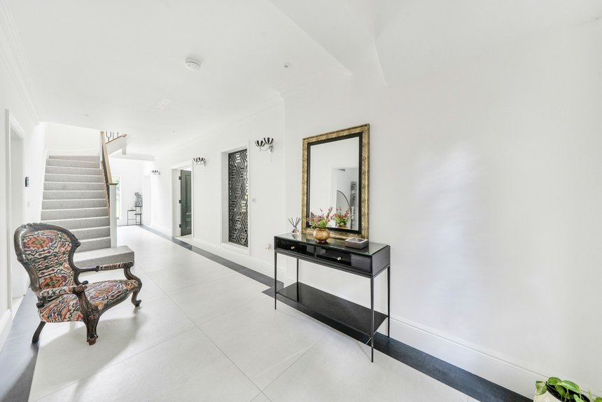 for sale wolsey road london 72718 - Gibbs Gillespie