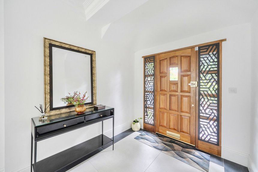 for sale wolsey road london 72718 - Gibbs Gillespie