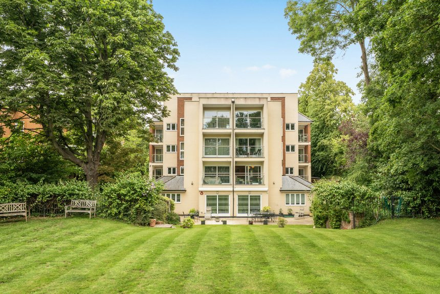 for sale eastbury avenue london 72745 - Gibbs Gillespie