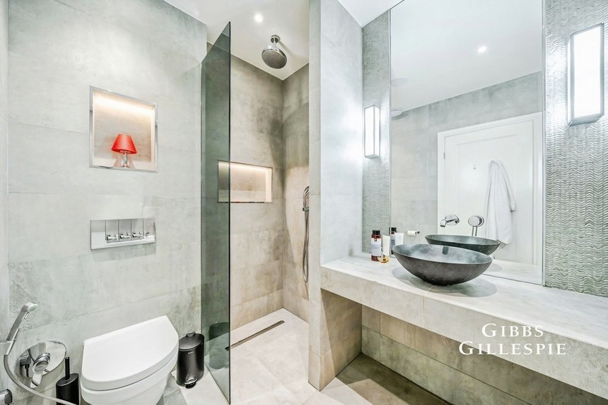 to let sylvia avenue london 72851 - Gibbs Gillespie